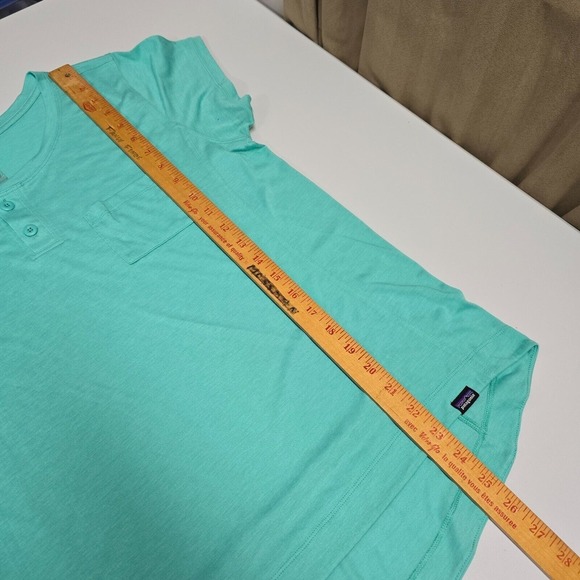 Patagonia Shirt Womens Large Green Capilene Cool Trail Short Sleeve Pullover - Picture 8 of 9